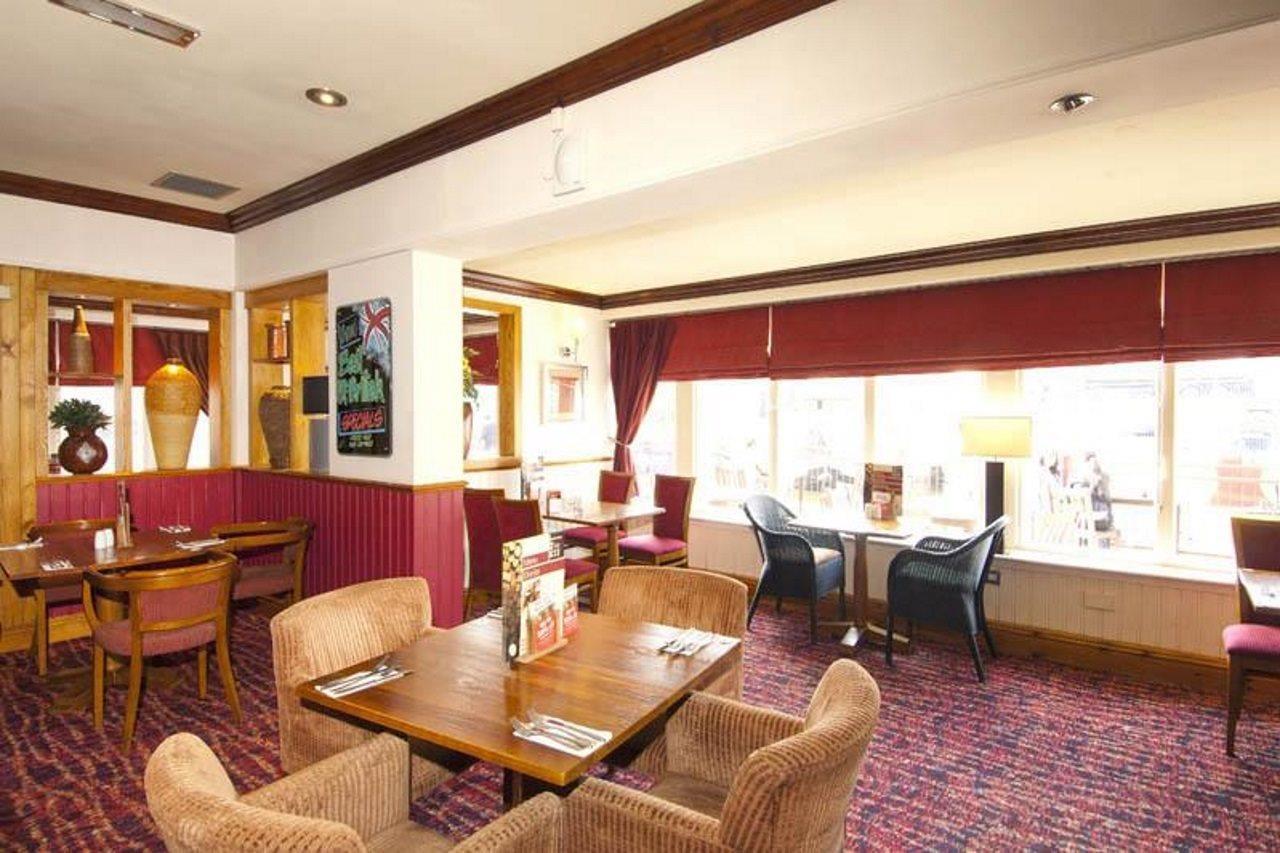 Premier Inn Huddersfield Central 外观 照片